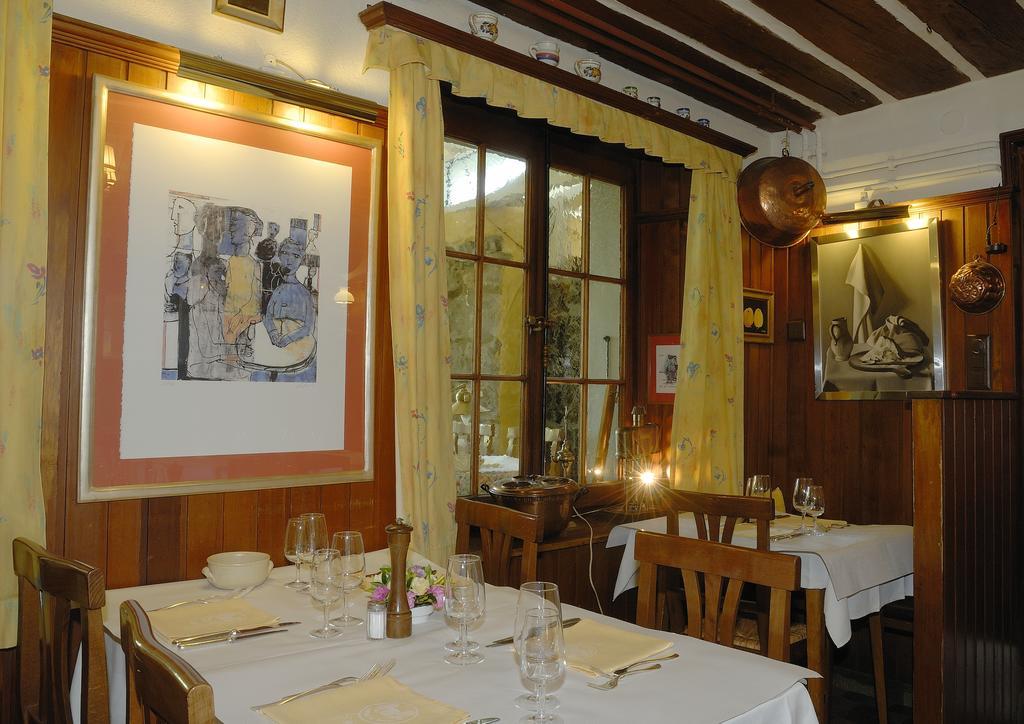 Auberge De Dully Exterior photo