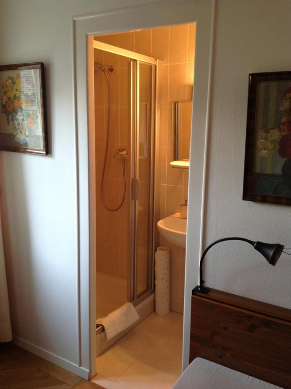 Auberge De Dully Room photo